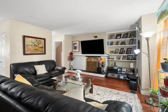 883 Old Lillooet Road, North Vancouver For Sale - image 2