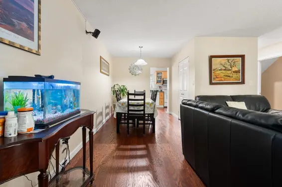 883 Old Lillooet Road, North Vancouver For Sale - image 7