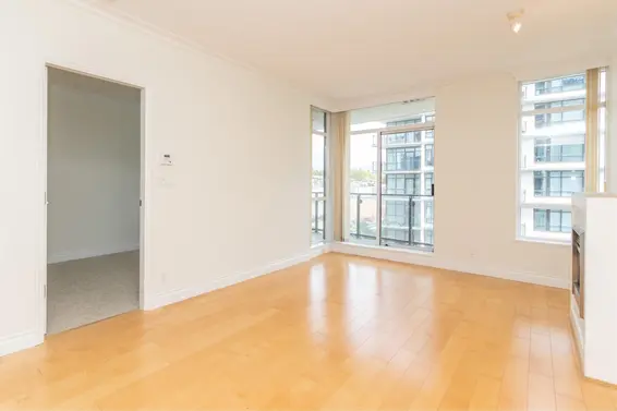 803 162 Victory Ship Way, North Vancouver For Sale - image 10