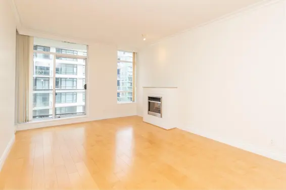 803 162 Victory Ship Way, North Vancouver For Sale - image 9