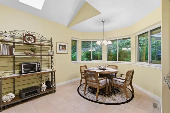 6960 Odlum Court, West Vancouver For Sale - image 12