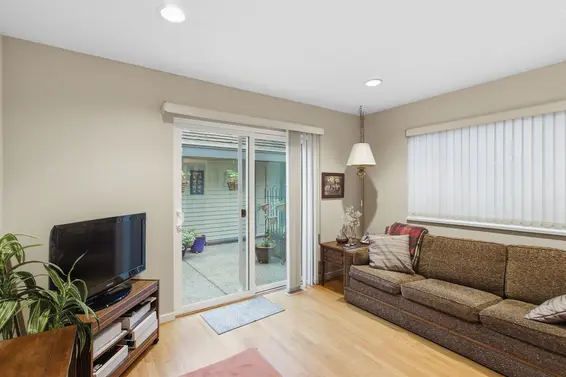 6960 Odlum Court, West Vancouver For Sale - image 25