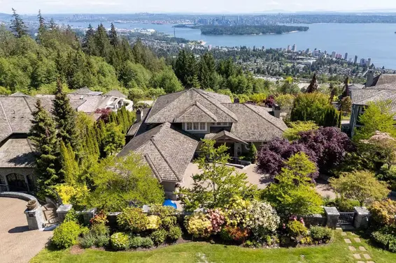 2356 Kadlec Court, West Vancouver