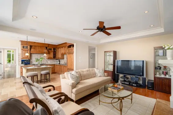 2356 Kadlec Court, West Vancouver For Sale - image 14