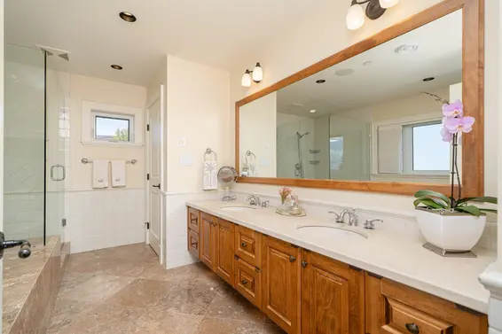 2356 Kadlec Court, West Vancouver For Sale - image 26
