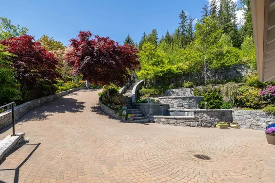2356 Kadlec Court, West Vancouver For Sale - image 37
