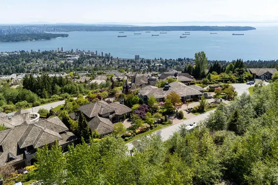 2356 Kadlec Court, West Vancouver For Sale - image 39