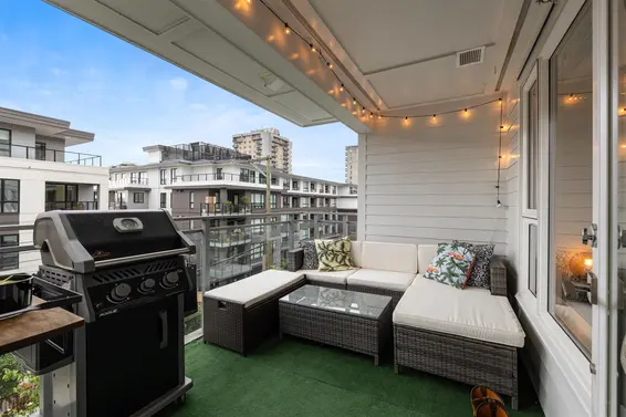 318 221 East 3rd Street, North Vancouver For Sale - image 5