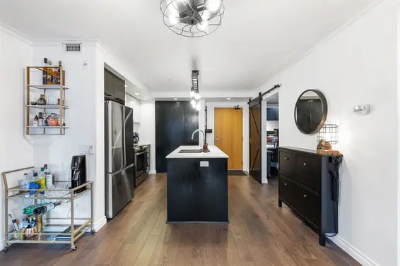 318 221 East 3rd Street, North Vancouver For Sale - image 7