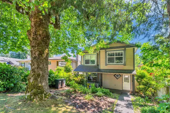 1553 Burrill Avenue, North Vancouver