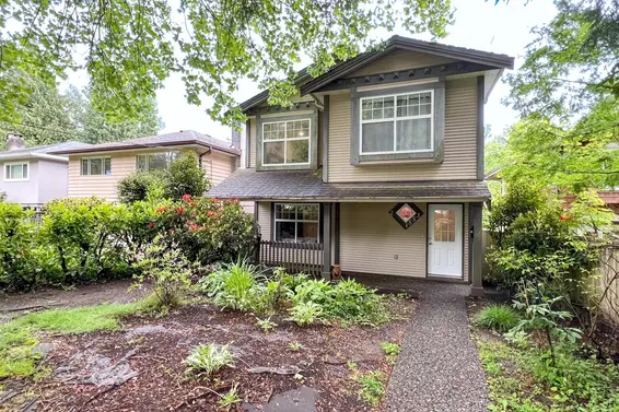 1553 Burrill Avenue, North Vancouver For Sale - image 21