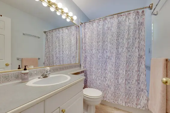 1400 Riverside Drive, North Vancouver For Sale - image 24