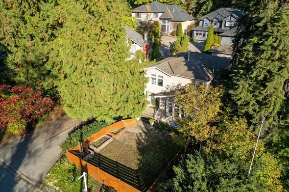 1400 Riverside Drive, North Vancouver For Sale - image 36