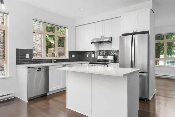 3318 Mt Seymour Parkway, North Vancouver For Sale - image 9