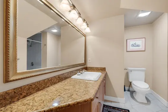 1509 Mahon Avenue, North Vancouver For Sale - image 16