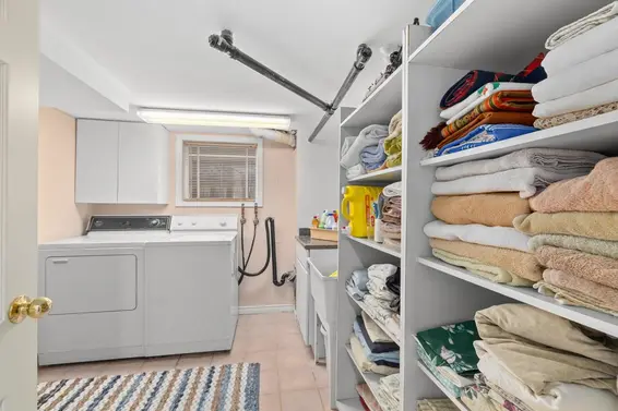 723 East 4th Street, North Vancouver For Sale - image 34