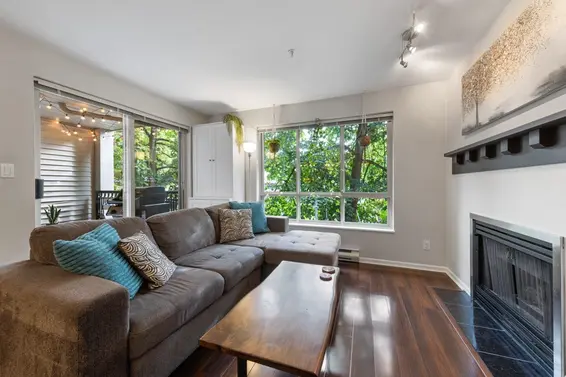 311 150 West 22nd Street, North Vancouver For Sale - image 3