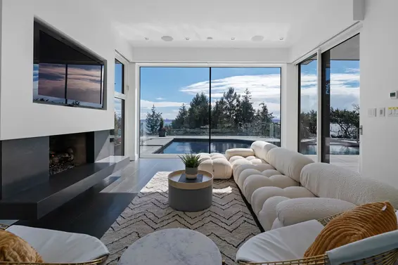 3460 Rockview Place, West Vancouver For Sale - image 7