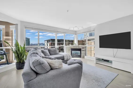 401 122 East 3rd Street, North Vancouver For Sale - image 3