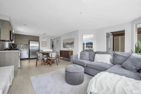 401 122 East 3rd Street, North Vancouver For Sale - image 4