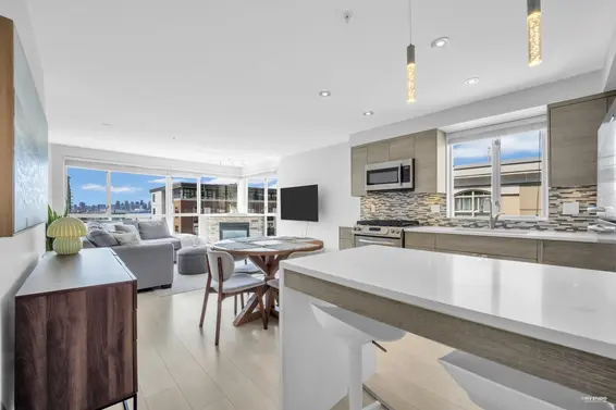 401 122 East 3rd Street, North Vancouver For Sale - image 7