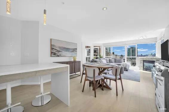 401 122 East 3rd Street, North Vancouver For Sale - image 9