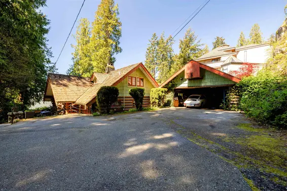 5252 Marine Drive, West Vancouver For Sale - image 11