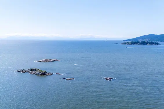 5252 Marine Drive, West Vancouver For Sale - image 2