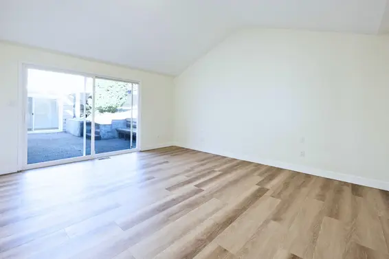 938 Leovista Avenue, North Vancouver For Sale - image 13
