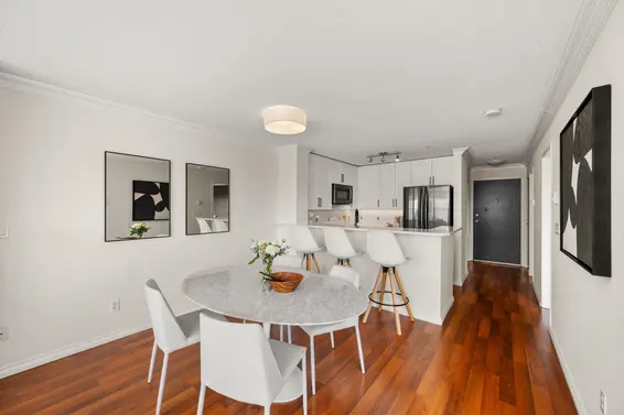 301 124 West 3rd Street, North Vancouver For Sale - image 13