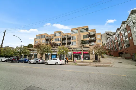 301 124 West 3rd Street, North Vancouver For Sale - image 25
