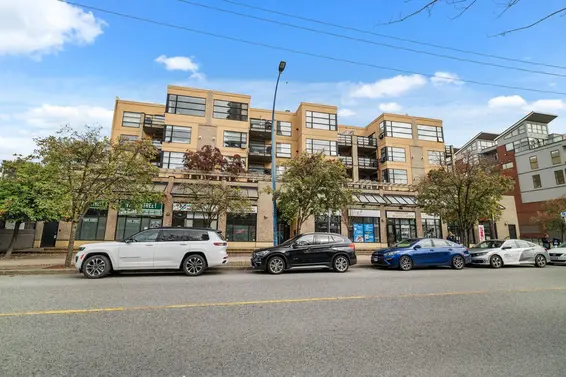 301 124 West 3rd Street, North Vancouver For Sale - image 26