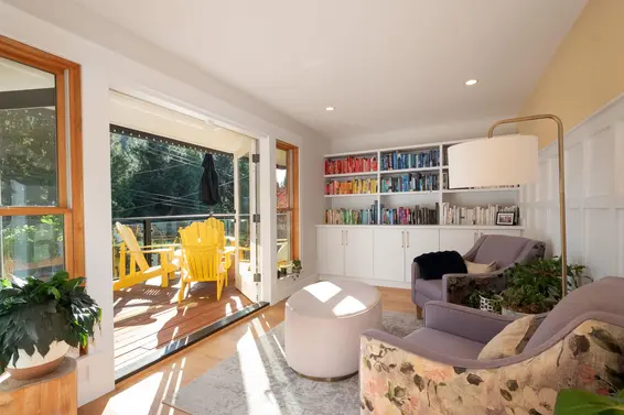 4592 Cove Cliff Road, North Vancouver For Sale - image 11