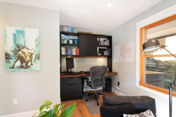 4592 Cove Cliff Road, North Vancouver For Sale - image 13