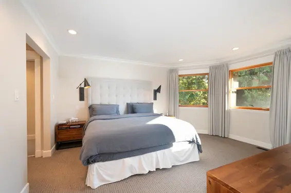 4592 Cove Cliff Road, North Vancouver For Sale - image 17