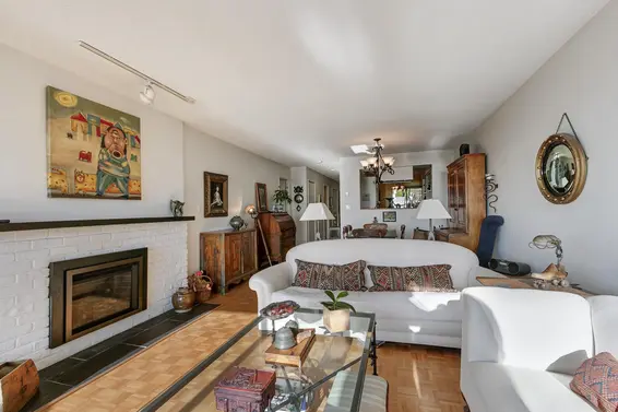 204 2408 Haywood Avenue, West Vancouver For Sale - image 5