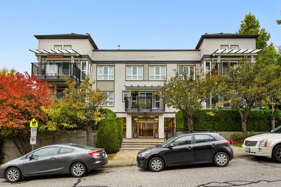 301 106 West Kings Road, North Vancouver