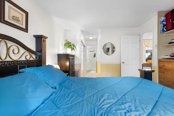 301 106 West Kings Road, North Vancouver For Sale - image 25