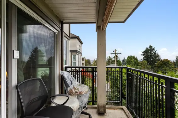 301 106 West Kings Road, North Vancouver For Sale - image 34
