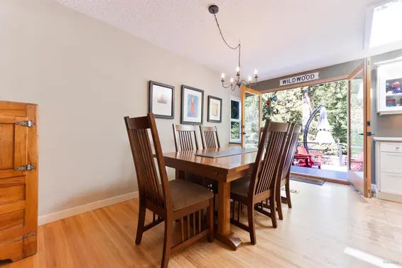 4482 Cove Cliff Road, North Vancouver For Sale - image 12