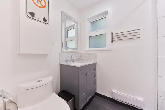 4482 Cove Cliff Road, North Vancouver For Sale - image 33