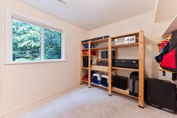 4482 Cove Cliff Road, North Vancouver For Sale - image 34