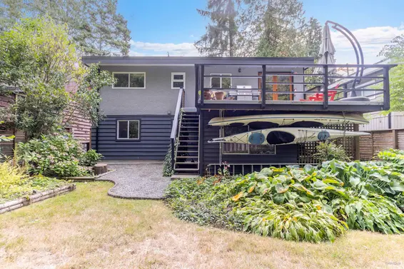 4482 Cove Cliff Road, North Vancouver For Sale - image 8