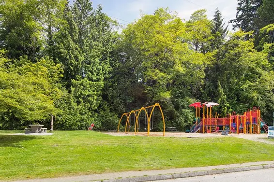 PH1 2832 Capilano Road, North Vancouver For Sale - image 34