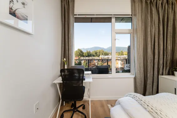 517 725 Marine Drive, North Vancouver For Sale - image 12