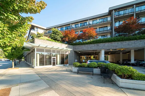 517 725 Marine Drive, North Vancouver For Sale - image 34