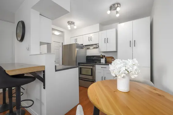 111 175 East 4th Street, North Vancouver For Sale - image 4