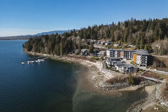 3913 Cates Landing Way, North Vancouver