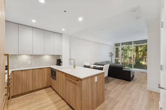 208 2375 Emery Court, North Vancouver