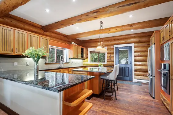 325 Bayview Road, Lions Bay For Sale - image 4